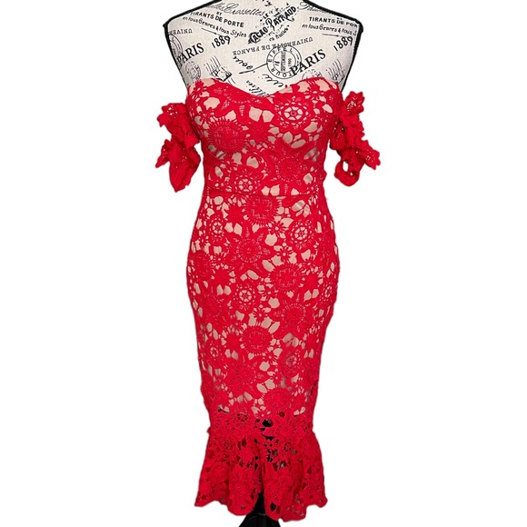 Vera & Lucy Dress - Picture 10 of 15